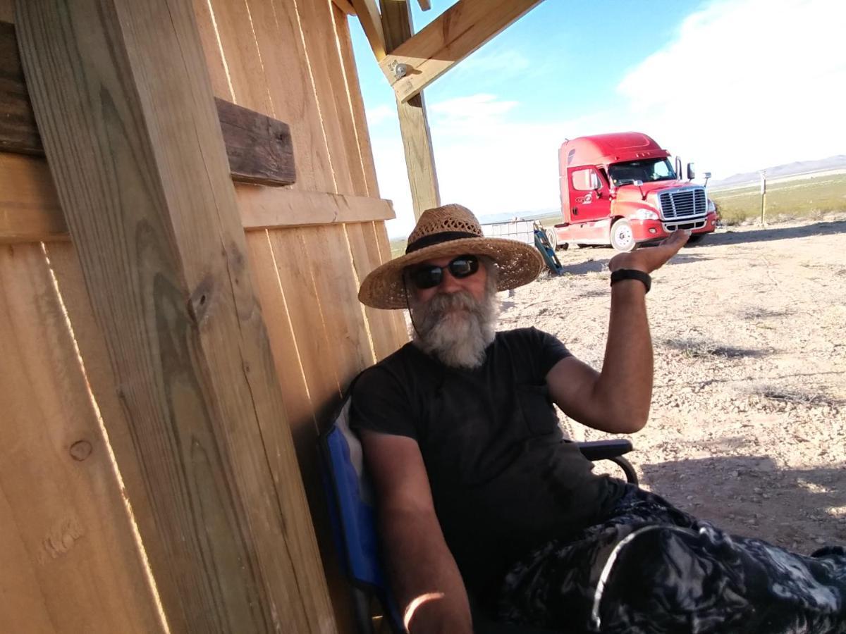 Camping At Desert Gardens Oasis At Lobo, Texas Van Horn Exteriör bild